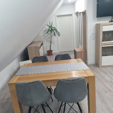 Dg Verwohn Apartamento Wiefelstede